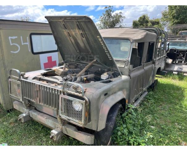 Foto de RIO DE JANEIRO/RJ- VTNE PICAPE EMP GE DEFENDER 130 3/4T 4X4 LAND ROVER 2005