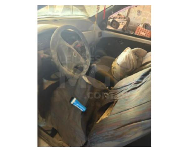 Foto de CONGONHAL/MG - FIAT Strada Fire CE - 2003/2004