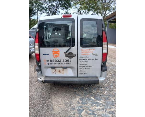 Foto de ITAÚNA/MG- FIAT DOBLO ELX 2005/2006 BAIXADO- PA13525