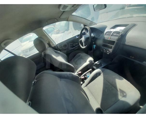 Foto de RIO DAS OSTRAS/RJ - VW POLO SEDAN 1.6