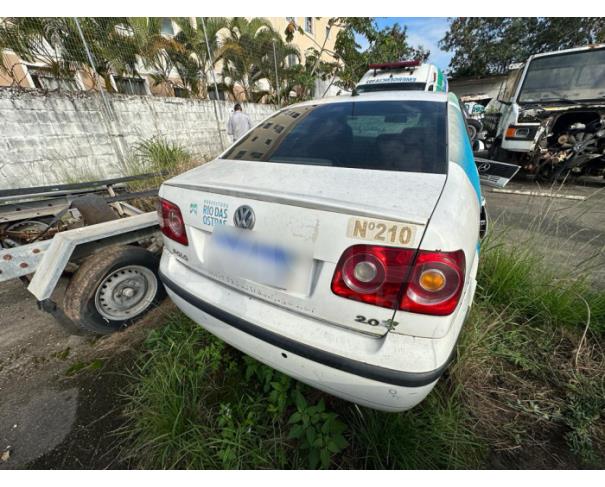 Foto de RIO DAS OSTRAS/RJ - VW POLO SEDAN 2.0 COMFOR
