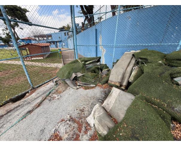 Foto de BELO HORIZONTE/MG - Aproximadamente 2.420m2 de grama sintética sem areia e borracha