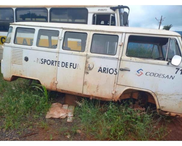 Foto de SANTA CRUZ DO RIO PARDO/SP - VW Kombi, 1989/1990