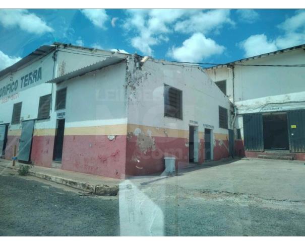 Foto de ALFENAS/MG - Frigorífico com terreno de 11.428,00m² no Córrego do Pântano