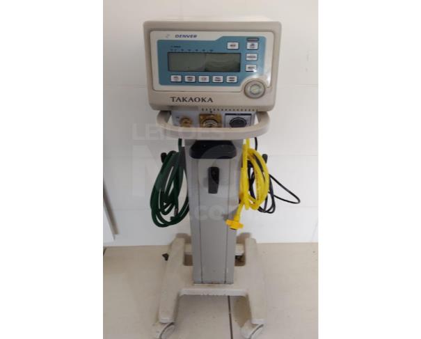Foto de LOTE 003 - Ventilador Pulmonar Takaoka SN / MS 10229820082 - P74398