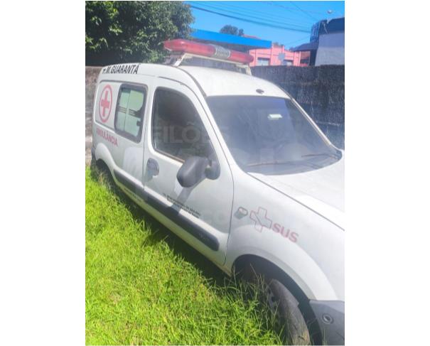 Foto de GUARANTÃ/SP - Renault Kangoo Autom Ambulância, 2015/2016, FLEX 