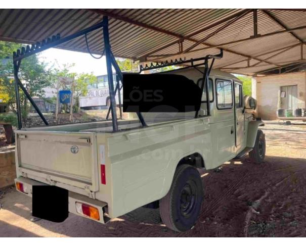 Foto de GUAIMBÊ/SP - Toyota Bandeirante Misto Camioneta, 1990/1990, DIESEL, BEGE