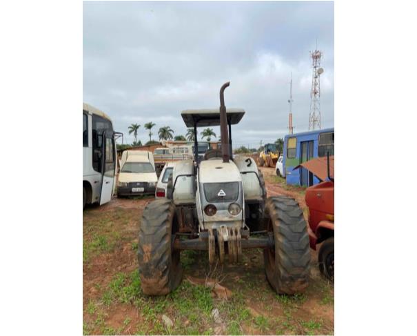 Foto de TAQUARUSSU/MS - Trator Agrícola Agrale