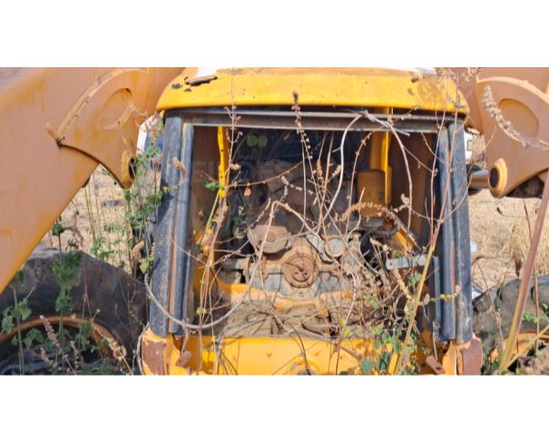 Foto de ASSARÉ/CE - Retroescavadeira JCB, modelo 3C. 