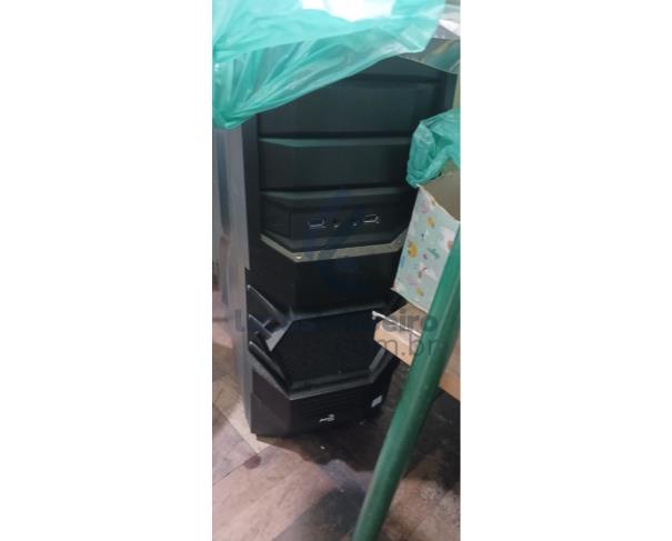 Foto de PORTO AMAZONAS/PR - DVD, CPU, estabilizadores, impressoras, televisor, lava jato, teclados