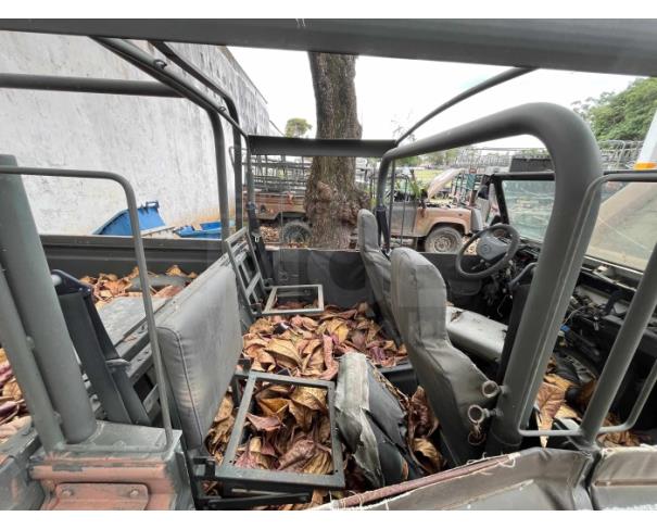 Foto de RIO DE JANEIRO/RJ- VTNE PICAPE EMP GE DEFENDER 130 3/4T 4X4 LAND ROVER 2005