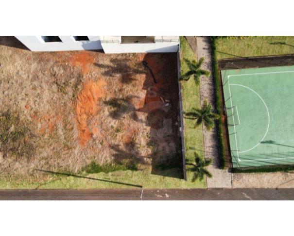 Foto de CAPITOLIO/MG LOTE DE 250,78M2 NO LOTEAMENTO LAGO VITÓRIA
