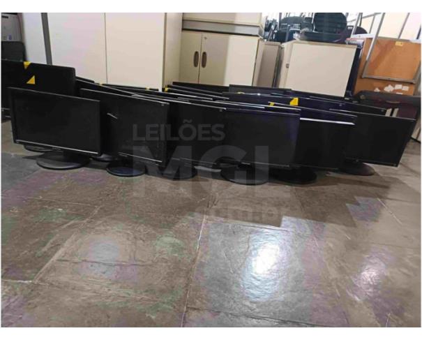 Foto de BELO HORIZONTE/MG - LOTE DE 30 MONITORES