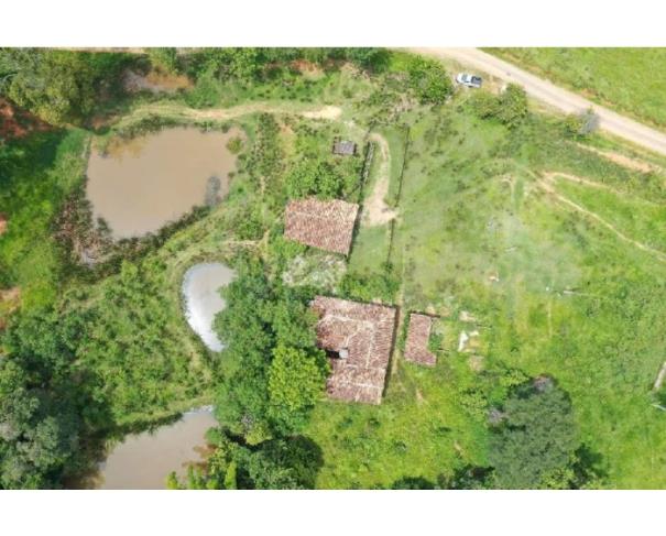 Foto de PIUMHI/MG - Terreno Rural com 22,25,12 hectares no distrito de Doresópolis