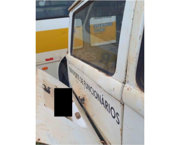 Foto de SANTA CRUZ DO RIO PARDO/SP - VW Kombi, 1989/1990