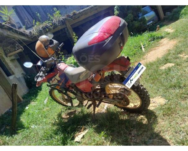 Foto de PONTE NOVA/MG - Motocicleta HONDA NX 200 - 1996/1997