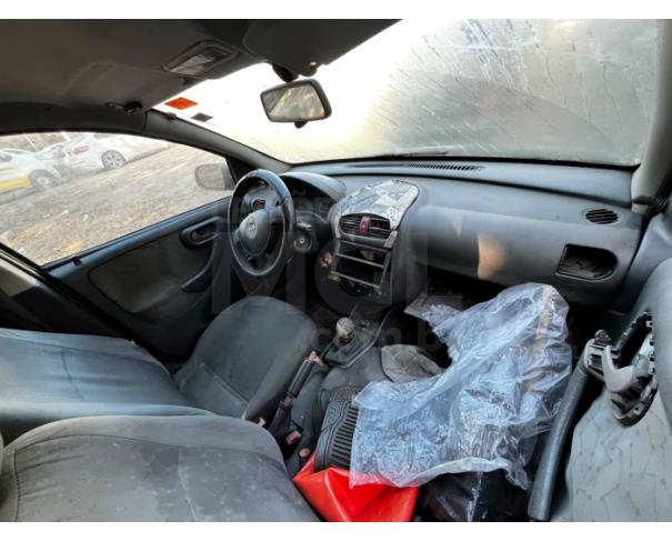 Foto de ITAÚNA/MG- CHEVROLET CORSA HATCH JOY 2005/2006- PA13401