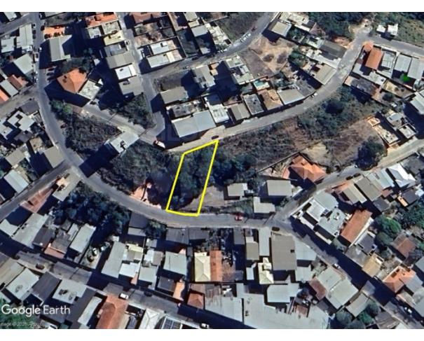 Foto de CONSELHEIRO LAFAIETE/MG - Lote nº 17 da quadra 2 com 492,00m² no Bairro Jardim Cachoeira