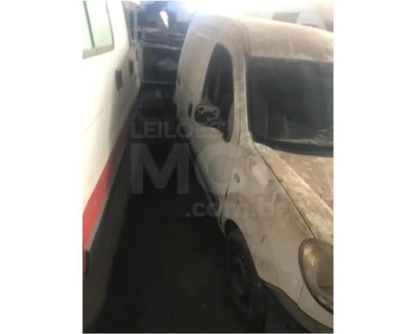 Foto de CRUZEIRO/SP - Renault Kangoo Expression 1.6 (Furgão), 2008/2009, FLEX 