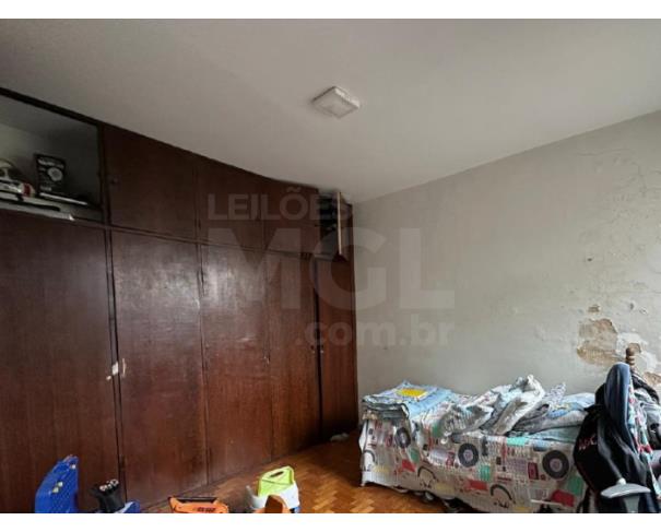 Foto de ITAÚNA/MG APARTAMENTO DO EDIFÍCIO MINAS GERAIS, COM ÁREA DE 90 M2, SITUADO NA PRAÇA DR. AUGUSTO GONÇALVES