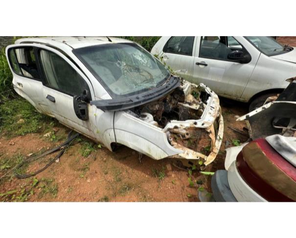 Foto de VALENÇA/BA – Carro Fiat Uno