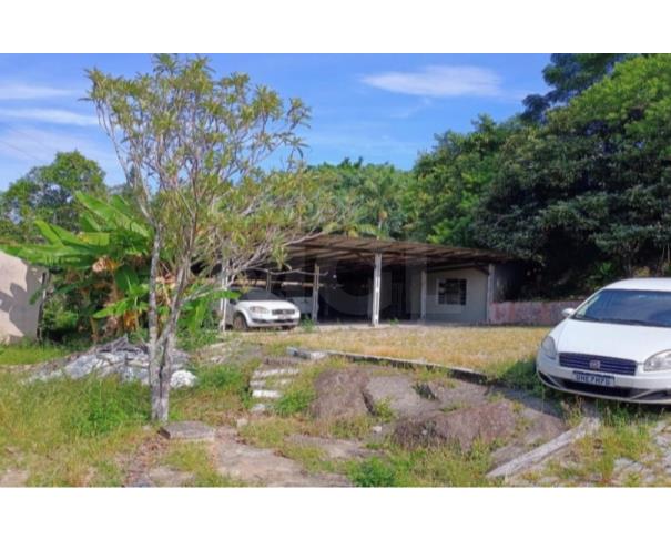 Foto de FLORIANÓPOLIS/SC - Terreno com 13.720,16m² (área construída estimada de 1.872,14m²) no bairro Estreito