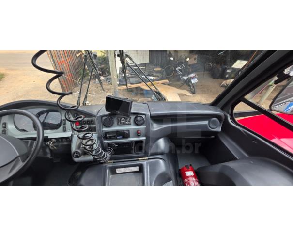 Foto de ITAÚNA/MG- MICRO-ONIBUS MARCOPOLO VOLARE V8L 4X4  ON 2023/2024- PA13374