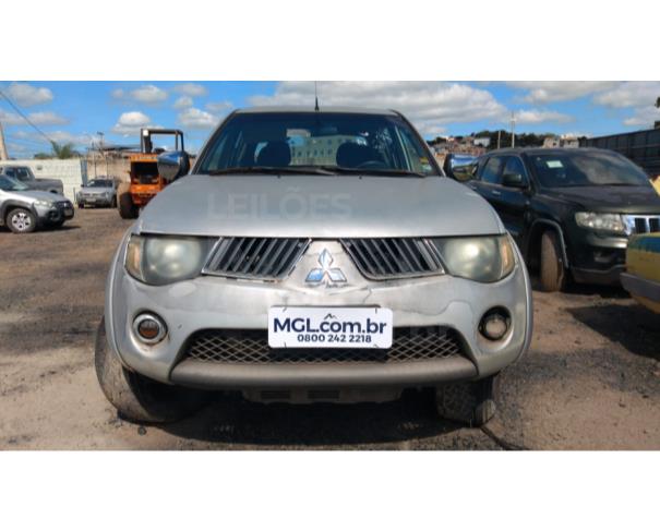 Foto de LOTE 005 - MITSUBISHI/L200 TRITON 3.2 D ANO 2009/2010 JB29887