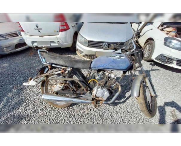 Foto de APARECIDA DE GOIÂNIA/GO - Motocicleta HONDA CG 125 - PARA RETIRADA DE PEÇAS - MOTOR INSERVÍVEL