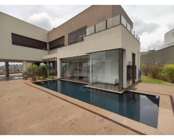 Foto de NOVA LIMA/MG – Casa com a área de 928,29m², situada em Alphaville Lagoa dos Ingleses Fase II