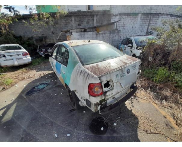 Foto de RIO DAS OSTRAS/RJ - VW POLO SEDAN 2.0 COMFOR