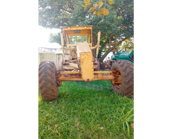 Foto de UBERABA/MG - Motoniveladora PTK-319 Caterpillar, modelo 12G
