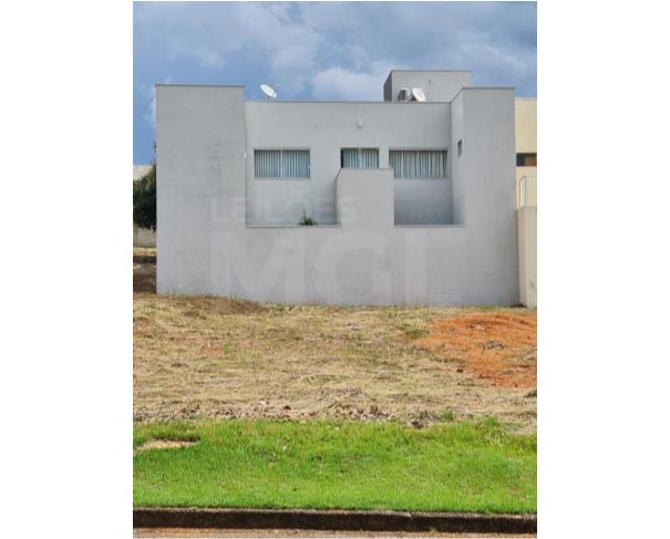 Foto de CAPITOLIO/MG LOTE DE 250,78M2 NO LOTEAMENTO LAGO VITÓRIA