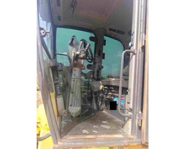 Foto de VIEIRAS/MG - Motoniveladora New Holland, modelo RG140B