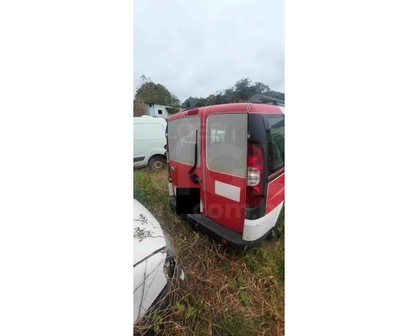 Foto de SANTA RITA DE JACUTINGA/MG - Fiat/ Doblo Essence 7L E, 2017/2017, FLEX 