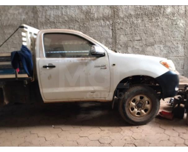 Foto de TURMALINA/MG - TOYOTA Hilux CS 4X4 CHAS - 2005/2006