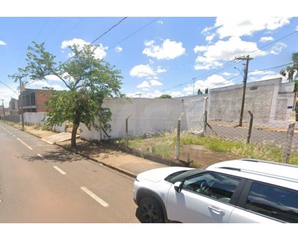Uberaba/mg - [fração ideal de 2/6 sobre] um terreno no bairro são benedito. lote em leilão | mgl leilões