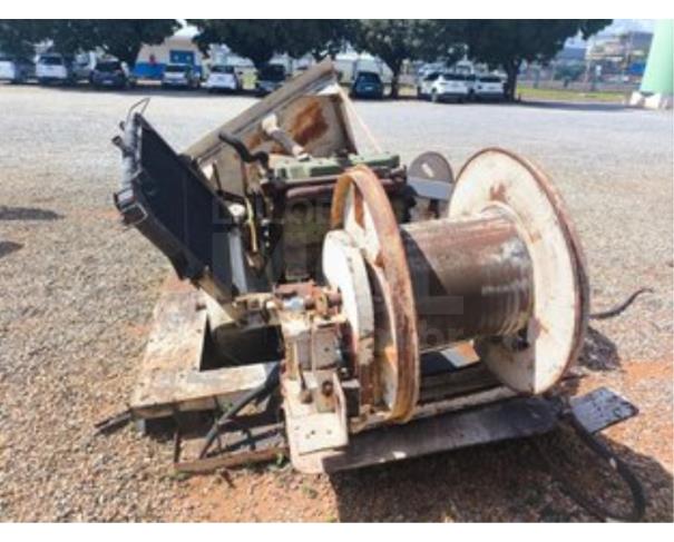 Foto de Brasília/DF - SUCATA DE EQUIPAMENTO DE JATO D'ÁGUA, TOMBAMENTO N° 10002, P/DESOBSTRUÇÃO E LIMPEZA DE REDES DE SANEAMENTO, MARCA: CONSMAQ, SÉRIE: 60