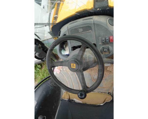 Foto de BELA VISTA DO TOLDO/SC - Retroescavadeira JCB, modelo 4CX 4x4