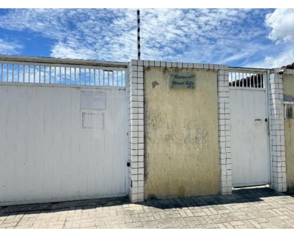 Foto de CAUCAIA/CE — Casa com 2 quartos e 1 Vaga na Garagem no Bairro Guagiru