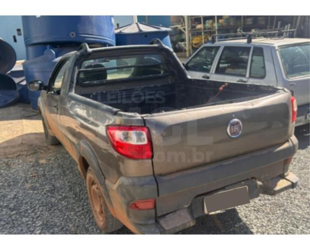 Foto de POMPÉU/MG - FIAT Strada Working - 2014/2014