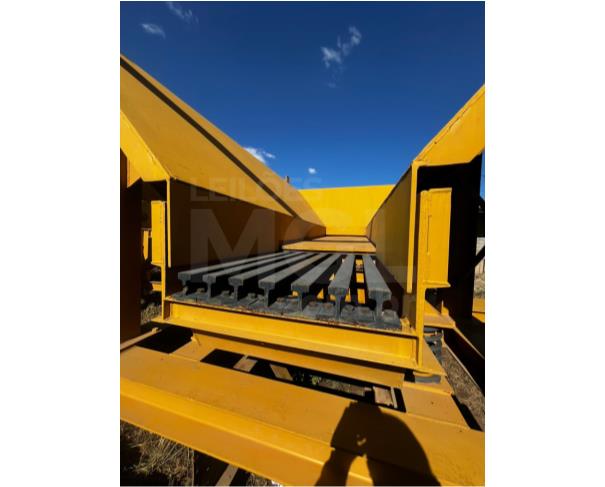 Foto de ITAÚNA MG -  2 UNIDADES  ALIMENTADOR 4090 (NOVO) BASE MOLAS CAIXA SUPORTE MOTOR