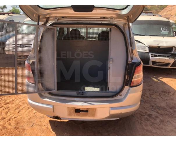 Foto de PRESIDENTE KENNEDY/ES - Veículo spin 1.8 MT LT flex, ANO 2015/2015