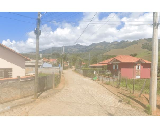 Foto de DOM VIÇOSO/MG — Casa e respectivo lote área 1.732,13m² no bairro Bela Vista. 