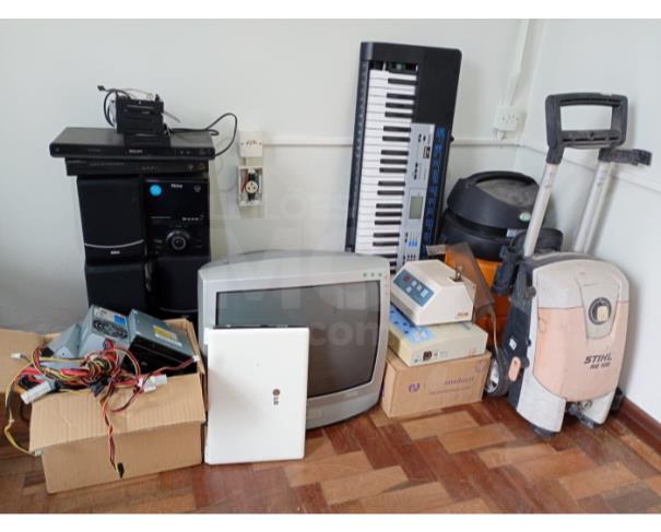 Foto de NOVA BRÉSCIA/RS - Material de informática/diversos