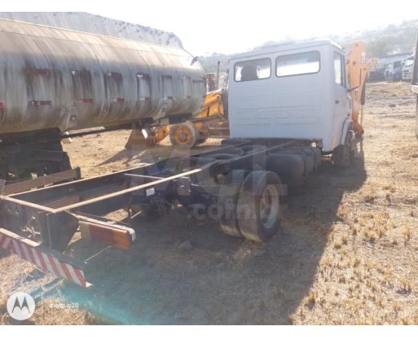 Foto de ITAÚNA/MG - CAMINHÃO - MERCEDES-BENZ 710/ 710 Plus 2p (diesel) 2004/2004