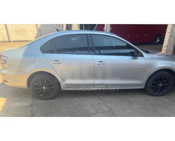 Foto de APARECIDA DE GOIÂNIA - VW JETTA 2.0 - RECUPERÁVEL - 2011/2011 - SN0000234