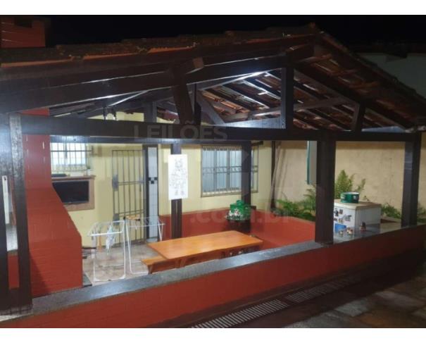 Foto de OURO PRETO/MG — Casa estilo colonial com piscina na Vila Samarco "Residencial Antônio Pereira" 