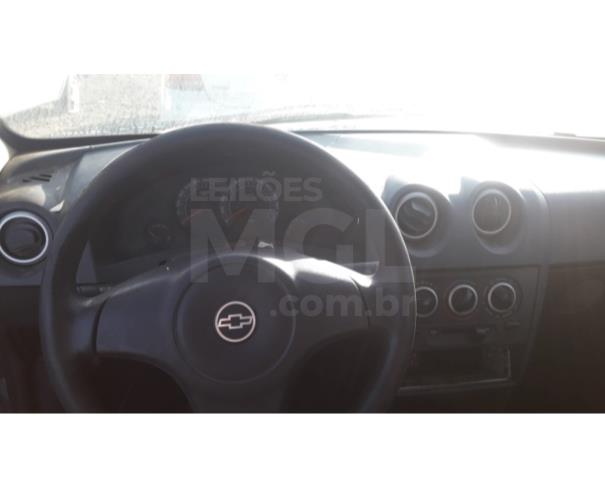 Foto de ITAÚNA/MG - CARRO- GM - Chevrolet 	PRISMA Sed. Joy 1.4 8V ECONOFLEX 4p 2007/2008