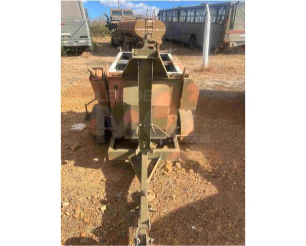 Foto de PICOS/PI - 02 Torres de Iluminação Gamma Cobra ano 2006 – Equipamento para Iluminação